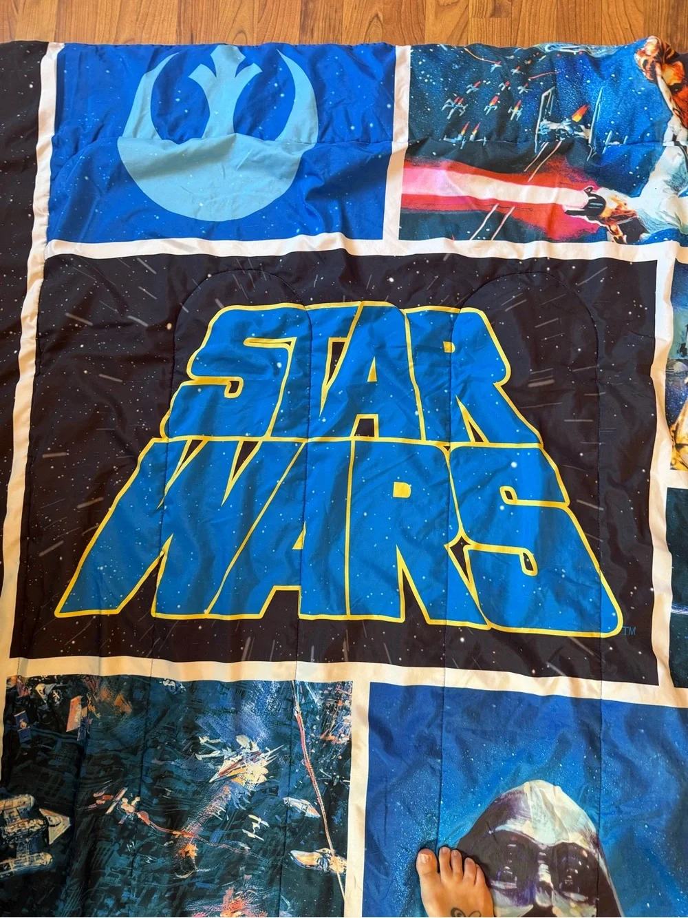 90s Vintage Star Wars Reversible Comforter – Twin/Full